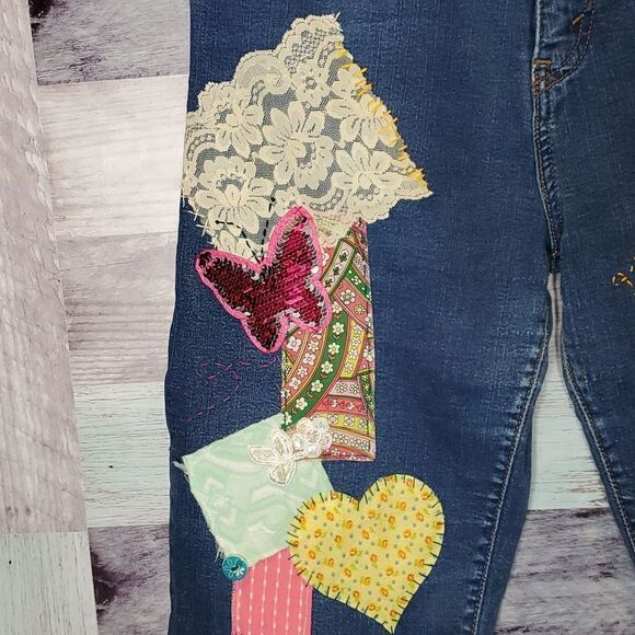 Upcycled Levi's Mushrooms Birds Florals Lace Hand Stitched Jeans Sz 14 1023 - Picture 3 of 12